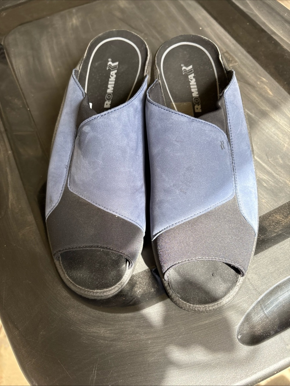 Romika Women’s Navy Blue and Black Open-Toe Slide Sandals